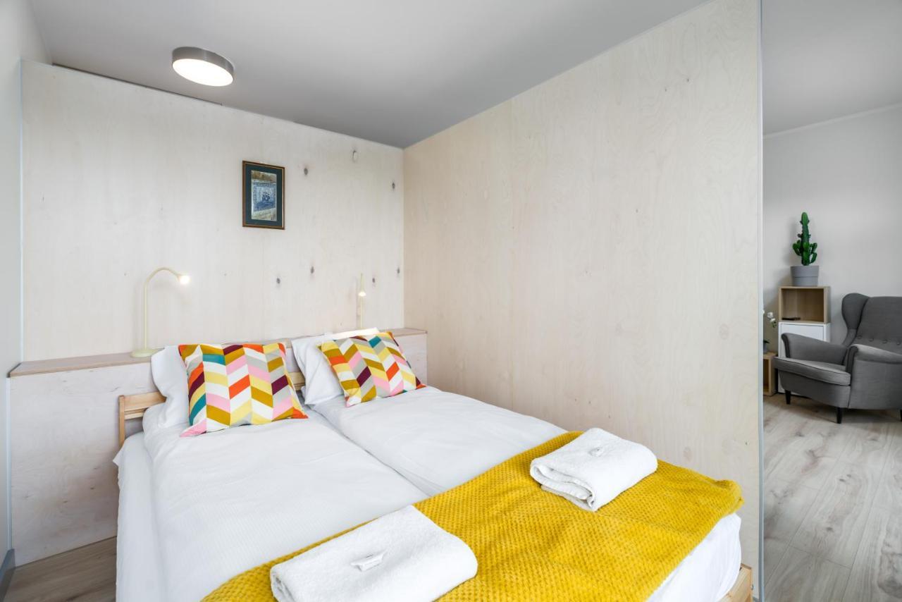 Warta Residence Apartments By Noclegi Renters Poznan Bagian luar foto